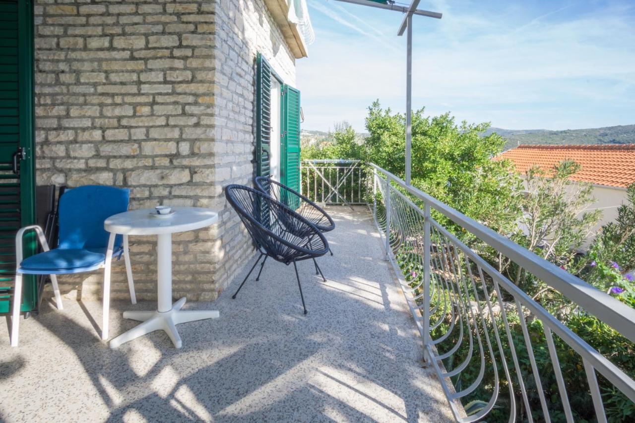 Apartments Podatok 4 Primošten Exterior foto
